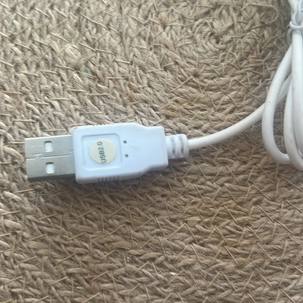 USB 2.0 HUB VINTAGE - Picture 2 of 3